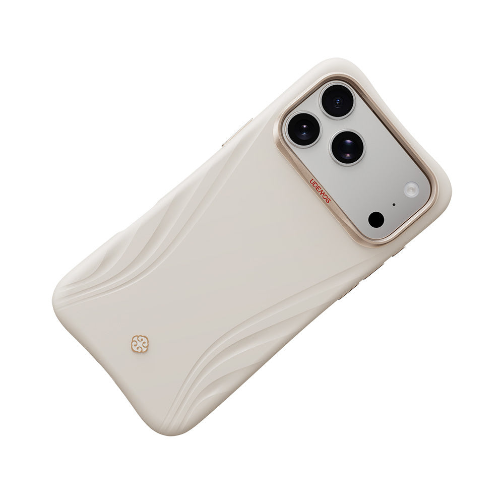 Apple iPhone 18 Pro Max Kılıf M-Safe Şarj Özellikli Çizgili Logolu Udemos Freedom Serisi Kapak Beyaz