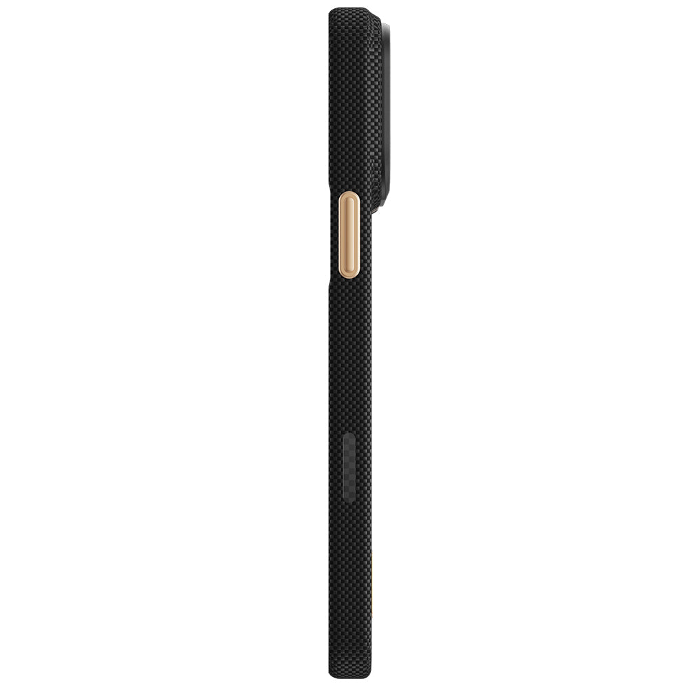 Apple iPhone 18 Pro Max Kılıf M-safe Şarj Özellikli Raptic Aramid Skin Rise Serisi 24 Ayar Altın Kaplamalı Karbon Kapak Siyah