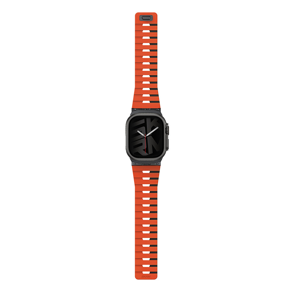 Apple Watch 10 46mm Skinarma Gemini Serisi TPU Magnetik Silikon Kordon Mavi-Siyah