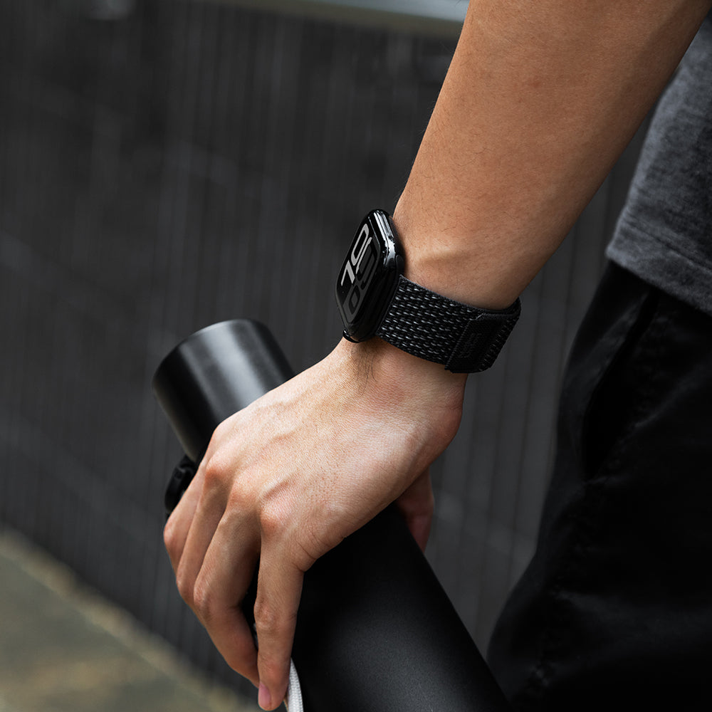 Apple Watch 42mm Native Union Active Watch Loop Serisi Hasır Kordon Siyah