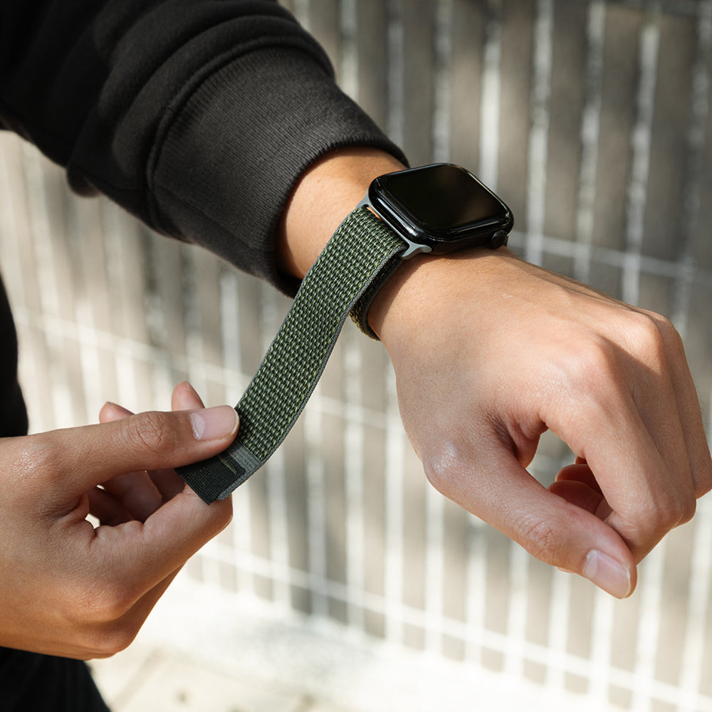 Apple Watch Ultra 49mm Native Union Active Watch Loop Serisi Hasır Kordon Koyu Yeşil