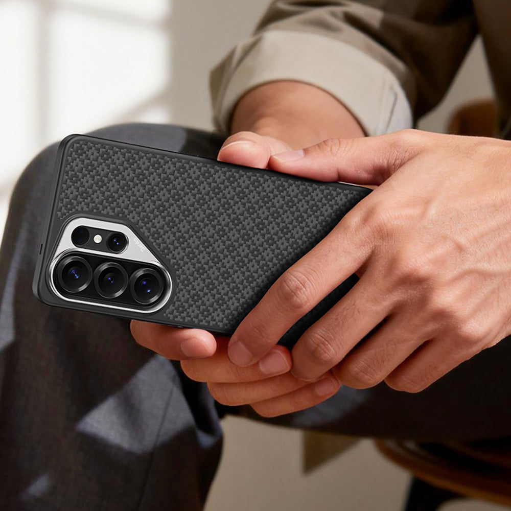 Galaxy S26 Ultra Kılıf M-Safe Şarj Özellikli Benks ArmorPro ArmorGrid Serisi Kevlar Kapak Siyah