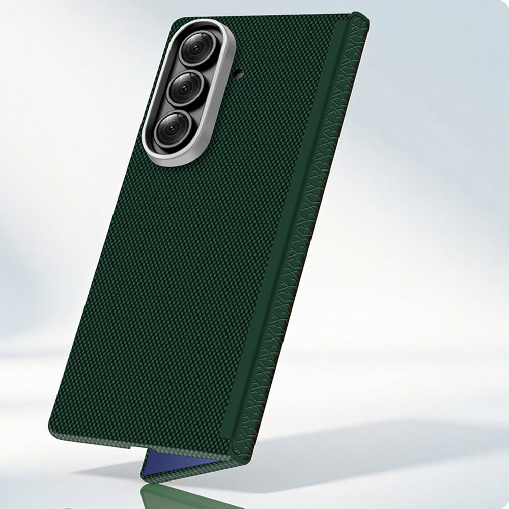 Galaxy Z Fold 8 Ultra Kılıf M-Safe Şarj Özellikli Zore Paris Zerre Sert PC Kapak Koyu Yeşil