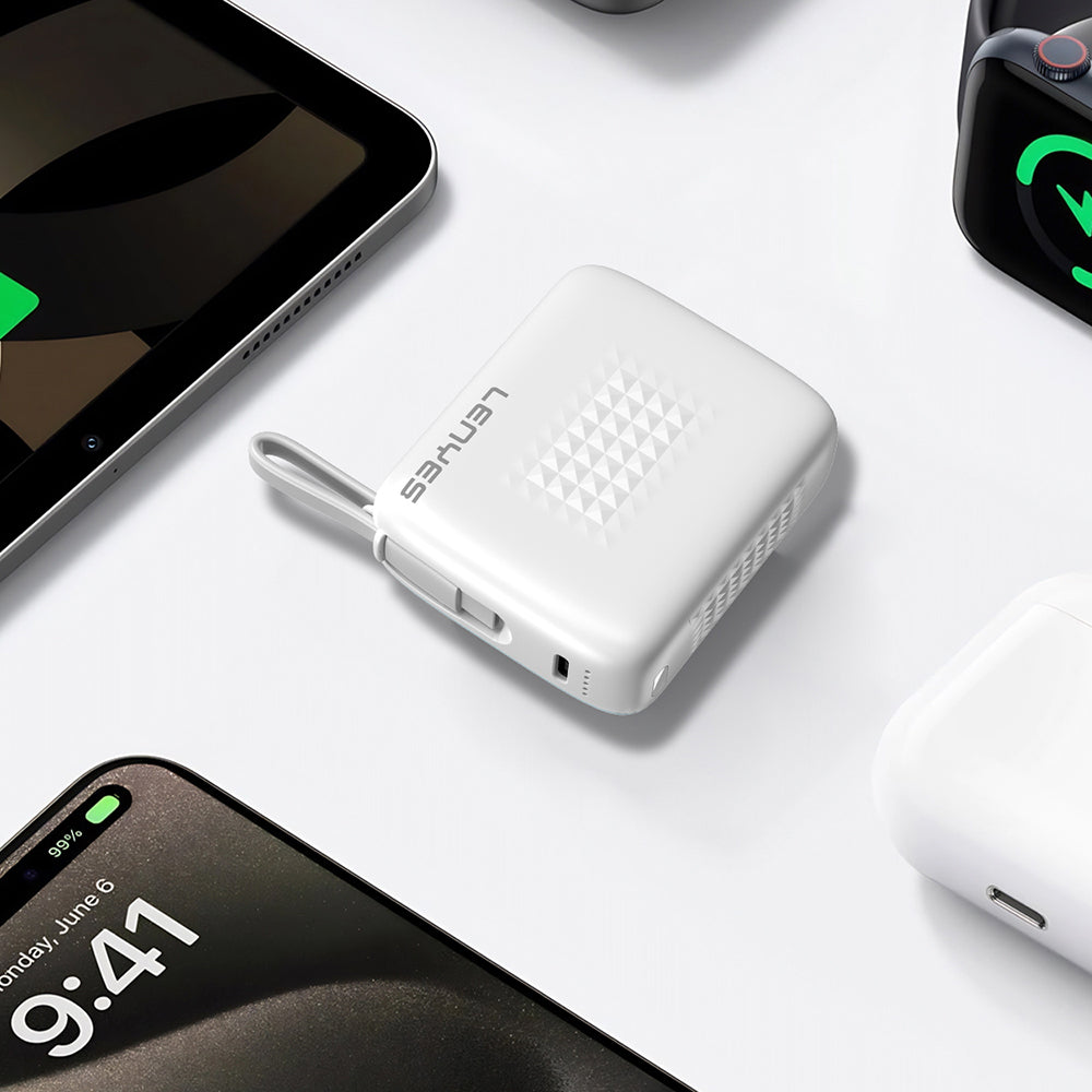 Lenyes PX169D PD 22.5W Hızlı Şarj Özellikli LED Göstergeli Type-C Kablolu Mini Taşınabilir Powerbank 10000mAh Beyaz