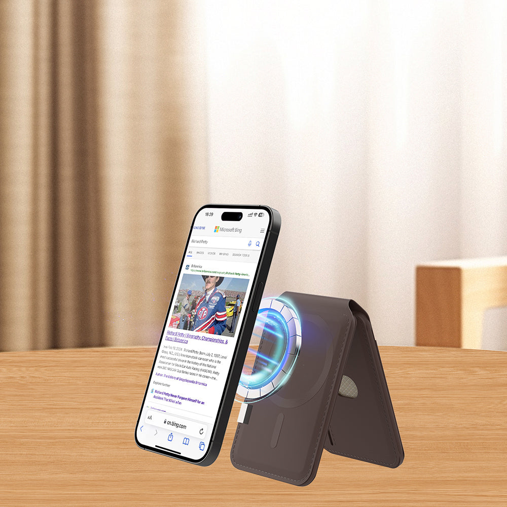 Micflip P17 iOS Cihazlara Özel Magnetik Standlı Kartlık Kahverengi