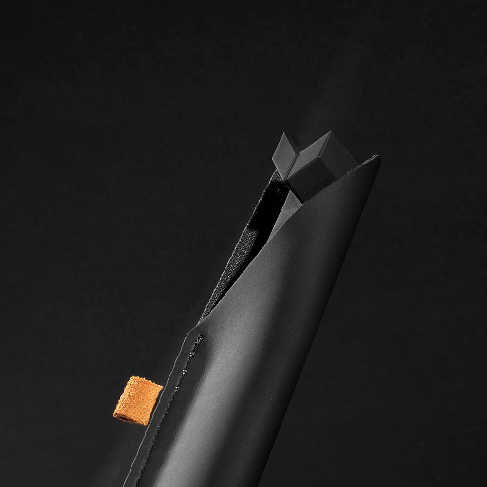 Native Union Ultra İnce Katlanabilen Alüminyum Dizüstü Laptop Standı Siyah