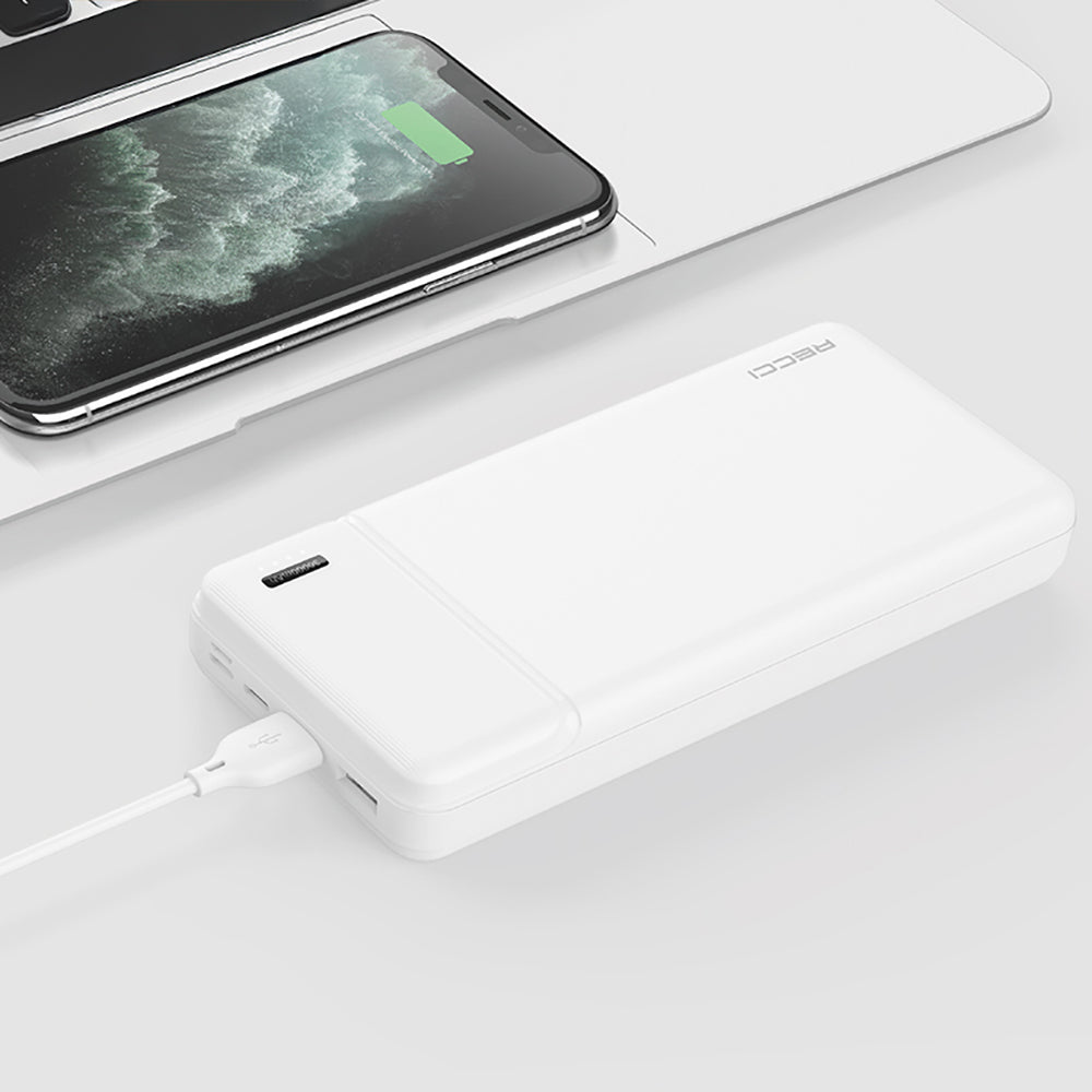Recci RPB-N16C Ultra İnce Hızlı Şarj Özellikli Led Işık Göstergeli Powerbank 10000mAh Siyah