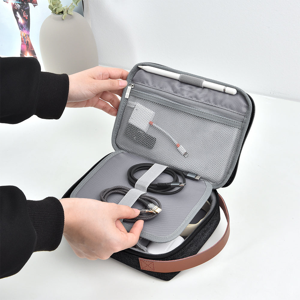 Wiwu Minimalist Çok Fonksiyonlu Su Geçirmez Taşınabilir Polyester Kumaş Seyehat Çantası Siyah