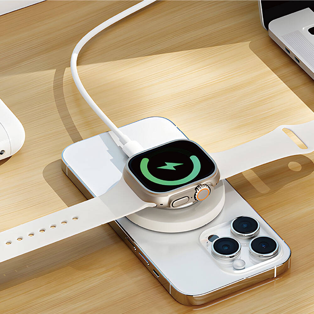Wiwu Wi-W027 Standlı Hızlı ve Magsafe Şarj Özellikli Kablosuz Şarj Aleti 15W Beyaz